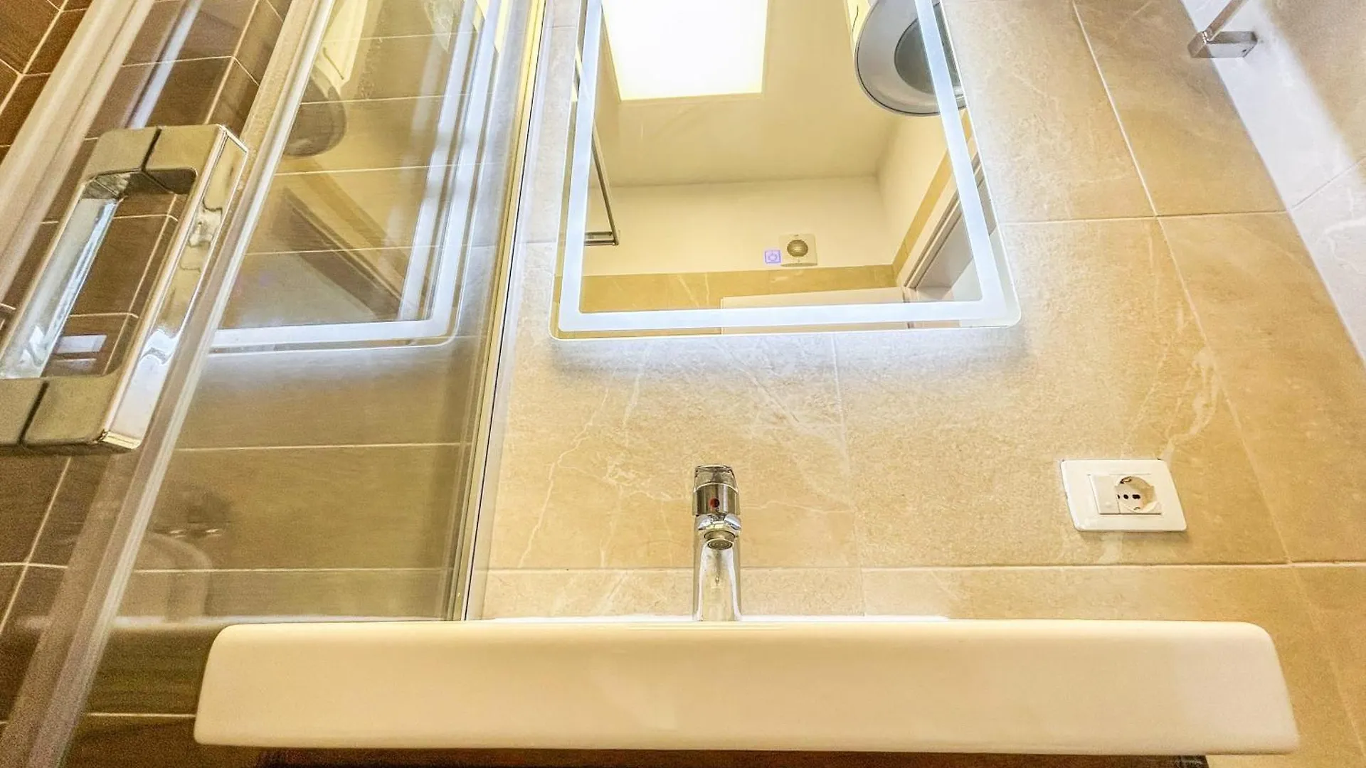 Apartamento Royal Tide Villas Golem
