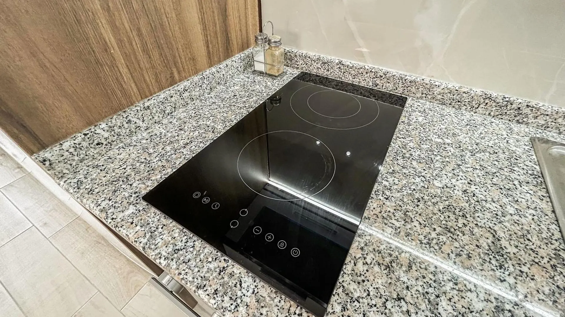 Apartment Royal Tide Villas Golem  Albanien